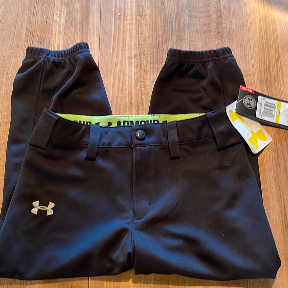 Youth Medium Under Armour Baseball Pants